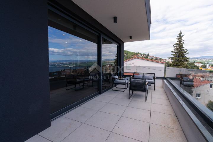 OPATIJA, CENTER - apartment for rent 130m2 in a new building with a pool and a garage in the center 