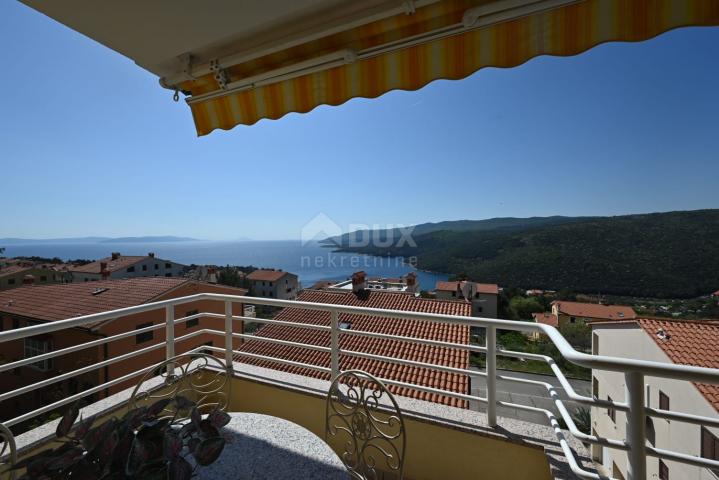 ISTRIEN, RABAC Maximaler Komfort mit Panoramablick auf das Meer und Garage!