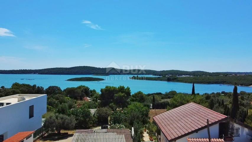  ISTRA, MEDULIN Prizemnica s velikim turističkim potencijalom!