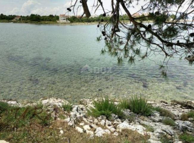 ZADAR, ZATON - Neubaugrundstück, erste Reihe zum Meer, 1530 m2