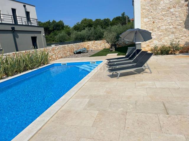 ISTRIA, POREČ (surroundings) - Apartment with swimming pool