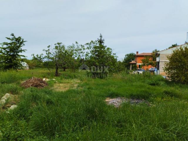 ISTRIA, POREČ (surroundings) - Building plot with sea view