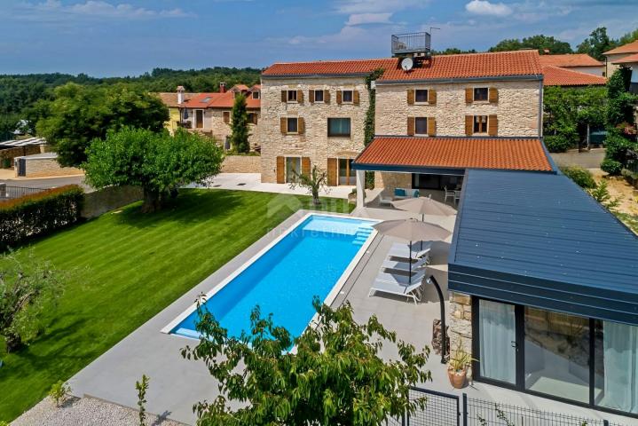 ISTRIA, BRTONIGLA - Contemporary stone villa