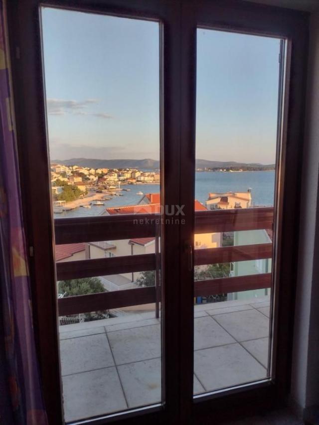 ŠIBENIK, BRODRICA - Wohnung mit schöner Aussicht