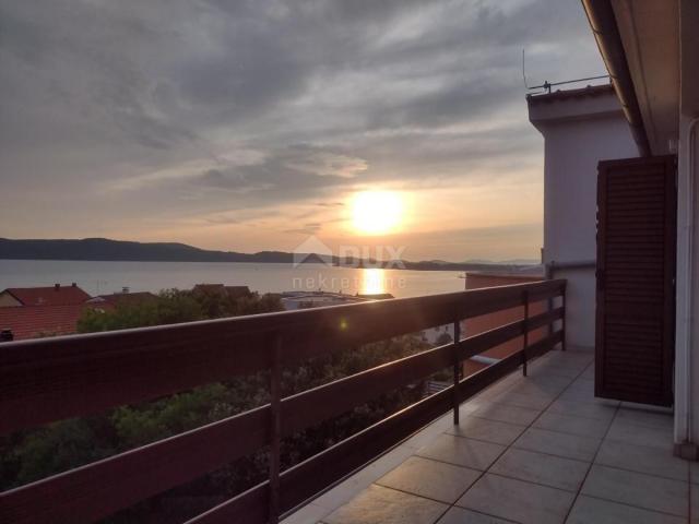 ŠIBENIK, BRODRICA - Apartment with a beautiful view