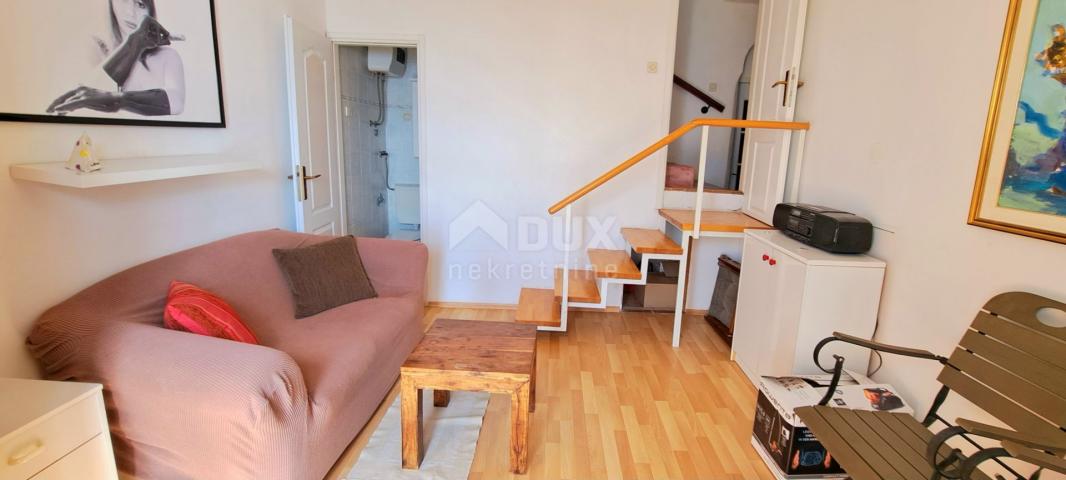 OPATIJA - Dvoetažan stan 78, 53m2, 2S+DB, parking, panoramski pogled na more!!!