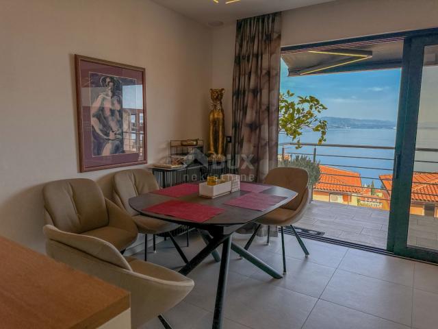 OPATIJA, CENTER - top-quality apartment in a new building with furniture, panoramic view, garage, el