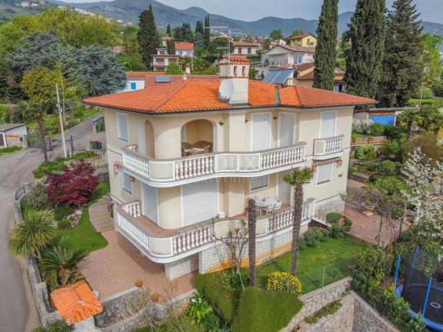 OPATIJA – eine wunderschöne Villa 200 Meter vom Strand entfernt mit Panoramablick auf das Meer und e