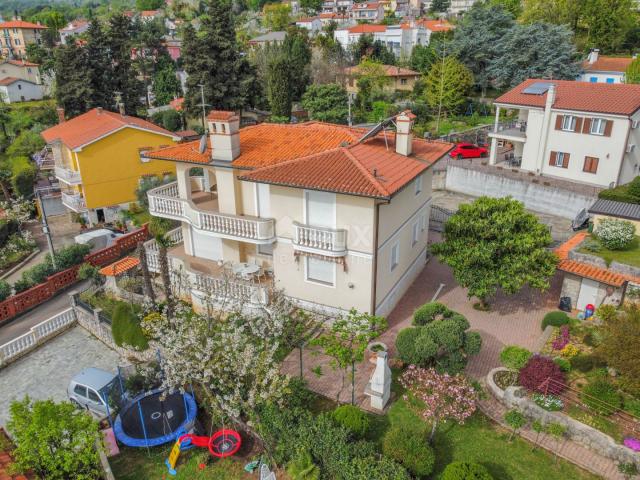 OPATIJA – eine wunderschöne Villa 200 Meter vom Strand entfernt mit Panoramablick auf das Meer und e