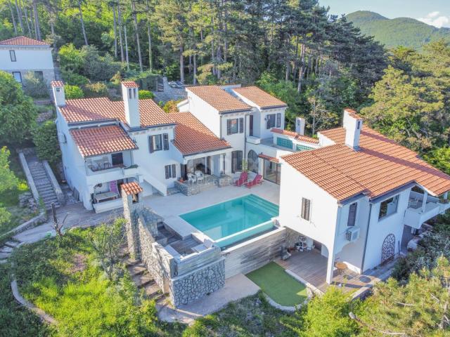 OPATIJA RIVIERA – eine private Villa mit besonderer Ausstattung mit Swimmingpool und Panoramablick a