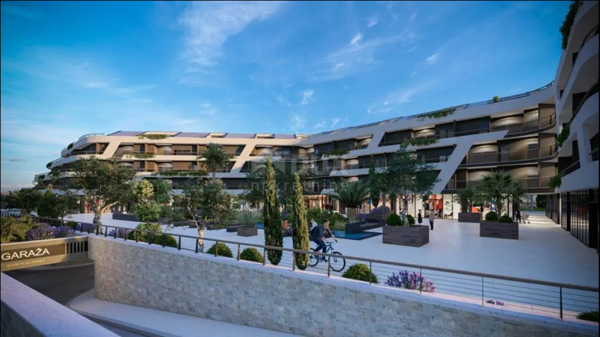 ISTRIEN, POREČ – Exklusive Lage! Luxuriöser Neubau!