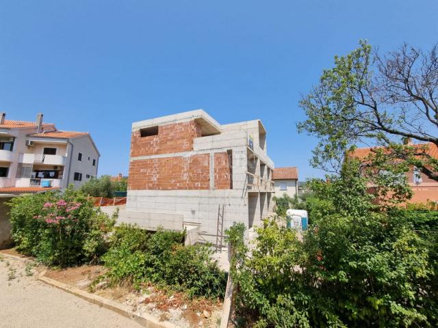 ISLAND OF KRK, CITY OF KRK - Three-story apartment with garage and sea view