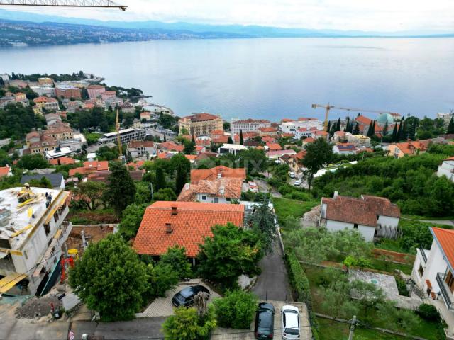 OPATIJA, ZENTRUM - Einfamilienhaus 250m2 mit Panoramablick auf das Meer + Umgebung 740m2