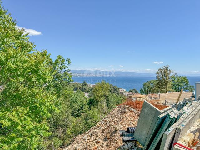 OPATIJA, ZENTRUM - fantastische Wohnung oberhalb des Zentrums von Opatija mit sonniger Terrasse und 