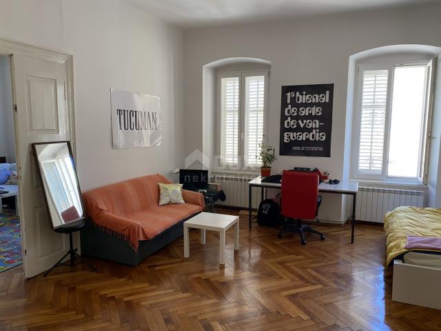 RIJEKA, ZENTRUM - Wohnung, 4 Schlafzimmer + Badezimmer, 148 m2, dekoriert und möbliert!!!