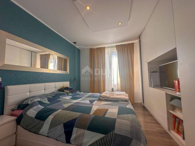 RIJEKA, ŠKURINJE - newly renovated apartment 3 bedrooms, 72 m2, sea view