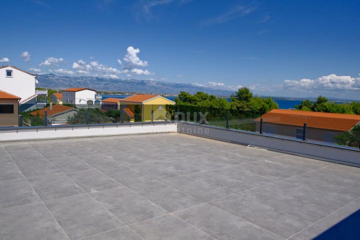 ZADAR, VIR - Exclusive Offer: Penthouse on Vir with Sea View! K3