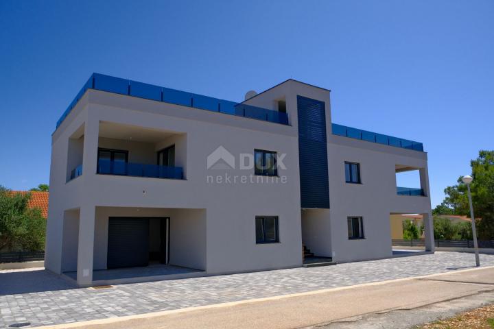 ZADAR, VIR - Exklusives Angebot: Penthouse auf Vir mit Meerblick! K4