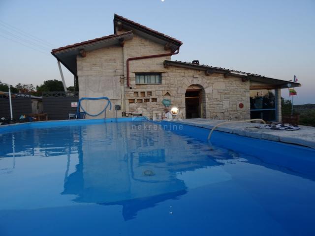 CROW, PAKOŠTANE - OPPORTUNITY! A unique stone house with a spectacular view