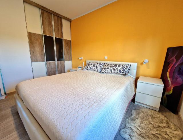 OPATIJA, POBRI - 3 Schlafzimmer + Badezimmer mit Balkon