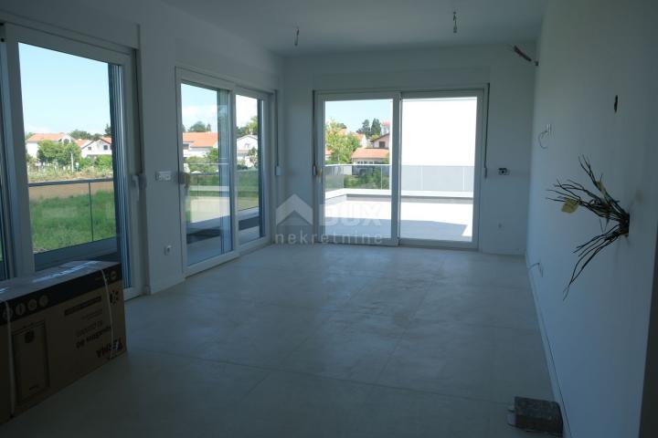 ZADAR, PRIVLAKA - Elegantes Penthouse mit Meerblick in Sabunike!