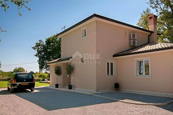 ISTRIA, TINJAN - House with a swimming pool on the edge of the village