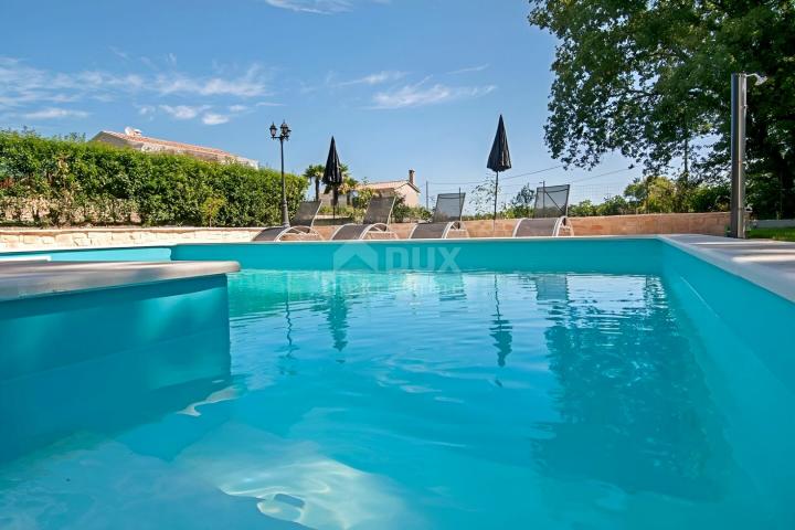 ISTRIA, TINJAN - House with a swimming pool on the edge of the village