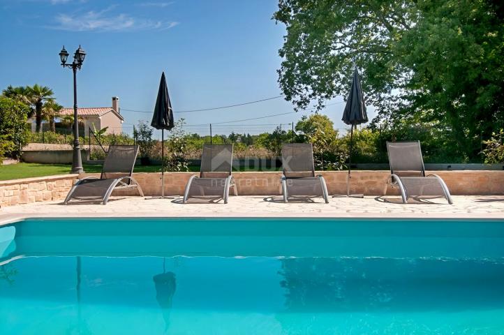 ISTRIA, TINJAN - House with a swimming pool on the edge of the village