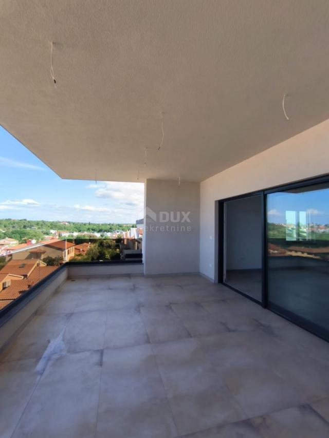 ISTRA, BANJOLE - Prekrasni penthouse s pogledom na more + garaža!