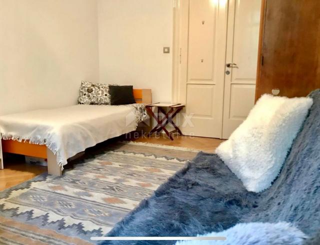 RIJEKA, ZENTRUM - Master-Wohnung 3 Schlafzimmer + Badezimmer, komplett möbliert