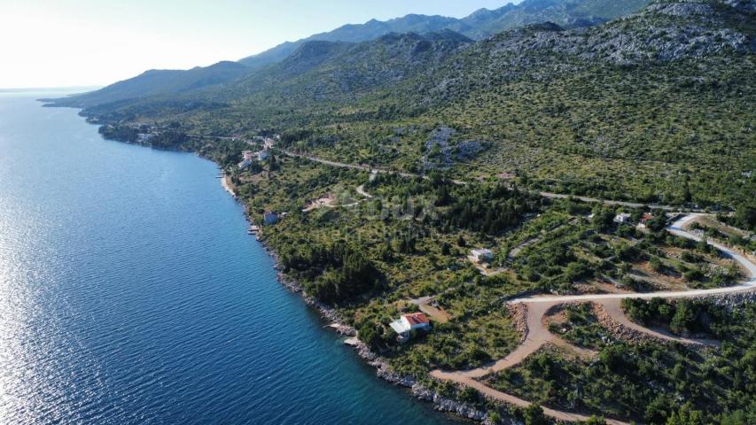 ZADAR, STARIGRAD  - Roh bau vila pokraj mora