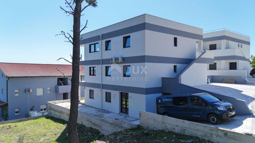 RAB, BANJOL - Exclusive new building in a prime location