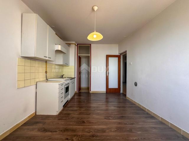 RIJEKA, KRNJEVO - 2 bedroom apartment, loggia, sea view