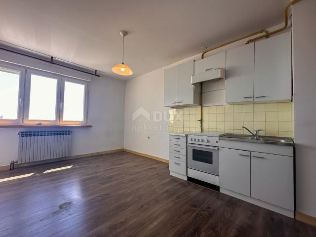 RIJEKA, KRNJEVO - 2 bedroom apartment, loggia, sea view