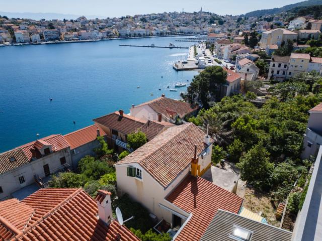 MALI LOŠINJ - Villa in Meeresnähe mit eigenem Liegeplatz für Boote