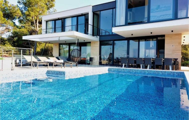 DALMATIEN, PAŠMAN Moderne Villa mit Pool und Meerblick