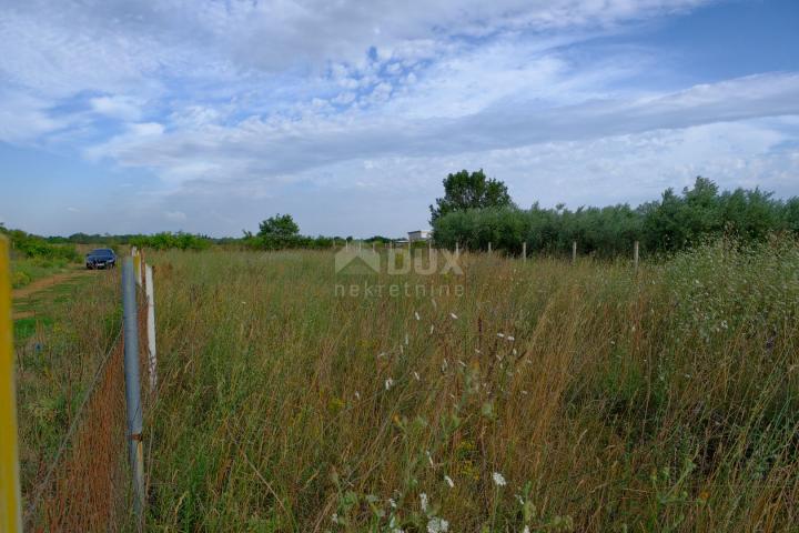 ZADAR, MURVICA – Ideales Baugrundstück in einer natürlichen Umgebung in Murvica