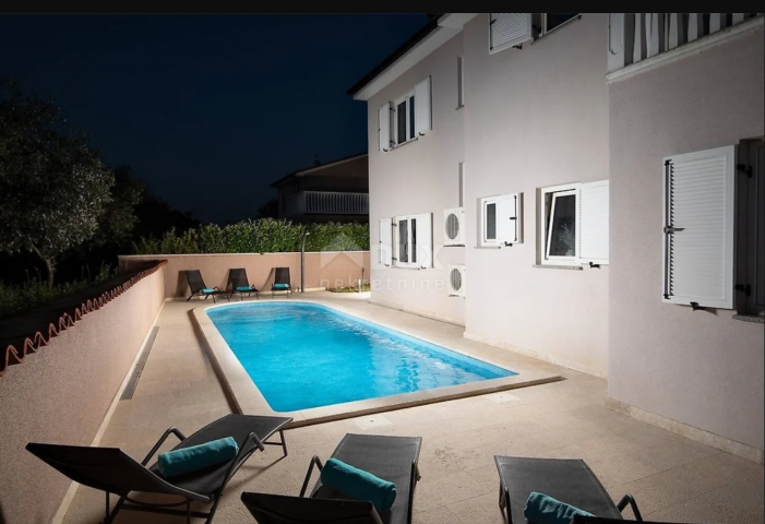 ISTRIA, LOBORIKA Villa with pool in a quiet location