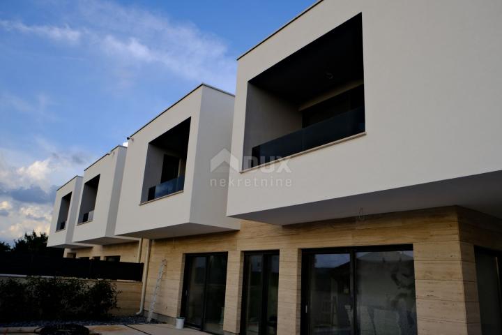 ZADAR, ZATON - Luxury Semi-detached Villa with Heated Pool, Sauna and Gym! New construction! B1