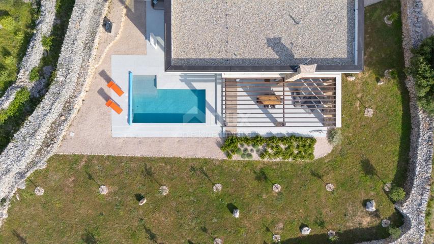 INSEL PAG, LUN – eine einzigartige Villa mit Swimmingpool in wunderbarer Lage