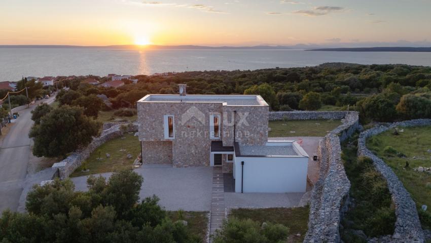 OTOK PAG, LUN - jedinstvena vila s bazenom na predivnoj lokaciji