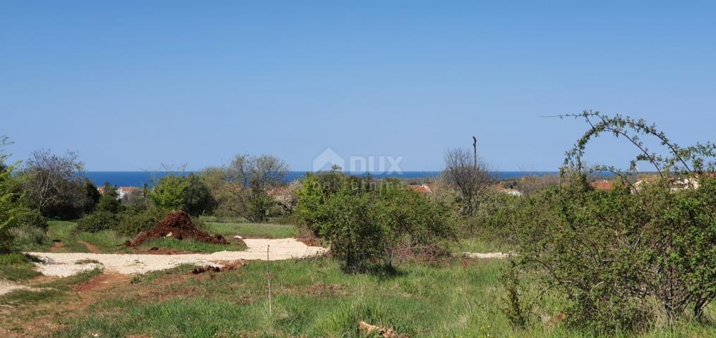 ISTRA, POREČ  - Građevinsko zemljište s pogledom na more