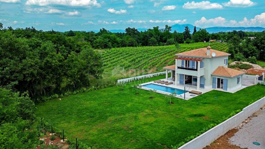 ISTRIA, LABIN - Immaculate house with pool