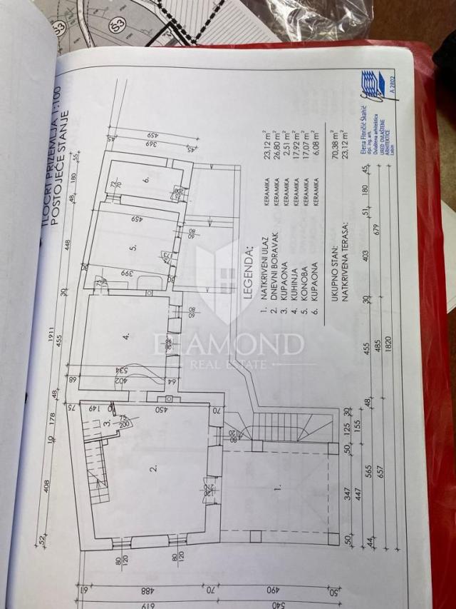 Labin, Umgebung, schönes autochthones Ferienhaus.