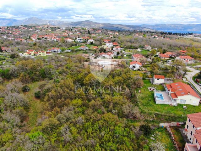 Labin, building land on the edge of the city