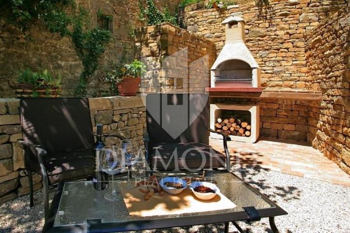 Oprtalj surroundings, villa with pool and panoramic view