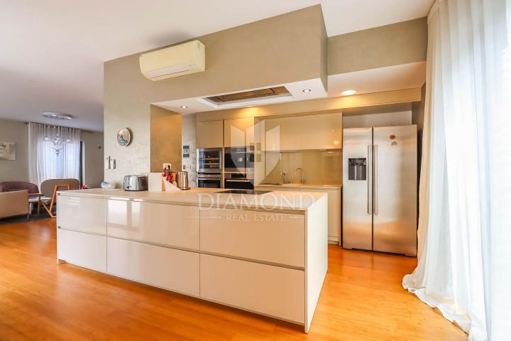 Luxury apartment in a prestigious location in Rovinj