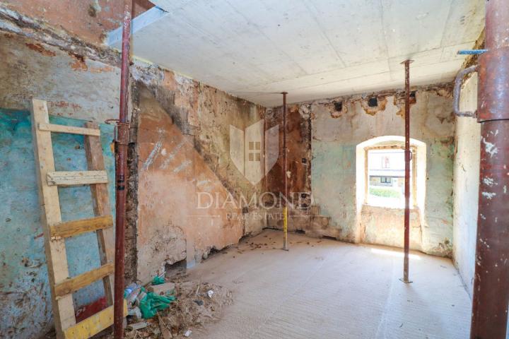 Poreč, surroundings, Istrian stone house for complete renovation!