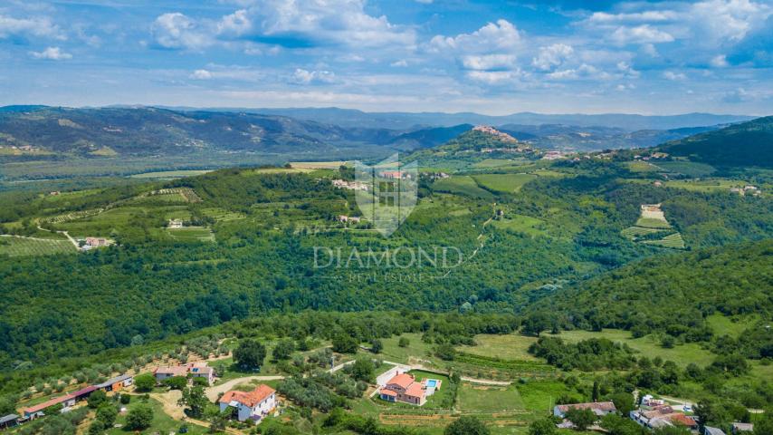 Motovun, Umgebung! Landen Sie in der T2-Zone mit wunderschöner Aussicht!