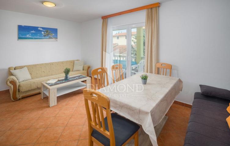 Poreč, apartment house with swimming pool in an attractive location!